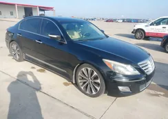 KMHGC4DH3DU236133: 44267266