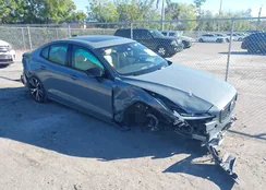 7JRL12TL7RG319252: 44266786