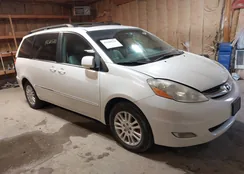 5TDYK4CC2AS310904: 44268520