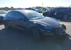 5YJ3E1EC2MF980880: 44267847