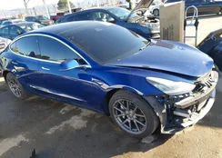 5YJ3E1EAXLF612024: 44269140