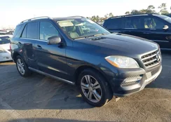 4JGDA5HB5CA009708: 44272301