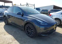 7SAYGDEE8RF066873: 44272611