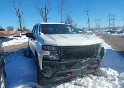 3GCPYCEF2KG157601: 44271873