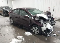 3KPFK4A76JE282130: 44273622