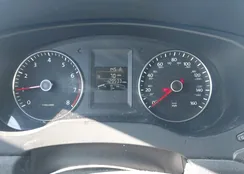 3VWD17AJ2EM277572: 44273627