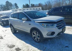 1FMCU9JD1HUA44676: 44273061