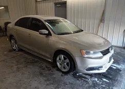 3VWLL7AJ4DM232458: 44274098