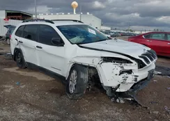 1C4PJLAB7HW573029: 44275324