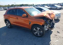 JA4ARUAU4SU013021: 44274797