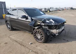 W1N0G8EBXNG043367: 44276237