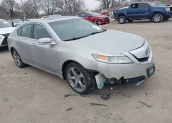 19UUA96219A000559: 44278080