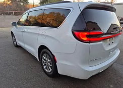 2C4RC1FG0NR103389: 44279302