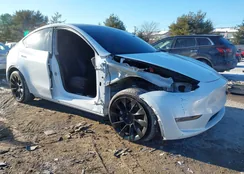 5YJYGDEE9MF239399: 44278823