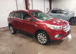 1FMCU9JD8HUC21031: 44281298