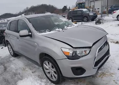 4A4AR3AU5FE012467: 44281825