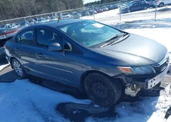 2HGFB2F81CH311516: 44284469