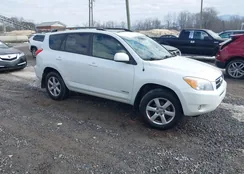 JTMBD31V385187922: 44284821