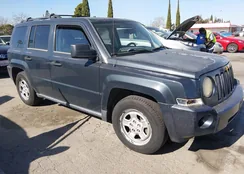 1J8FT28W68D588926: 44287555