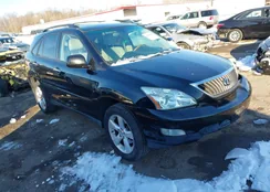 2T2HK31U38C085266: 44286667