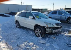 2T2HK31U68C049930: 44289363