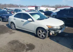 JH4CU26669C014326: 44289481