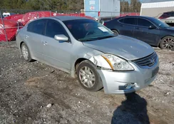 1N4AL2AP8BC104083: 44291052