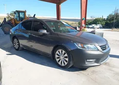 1HGCR3F8XEA039621: 44293093