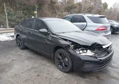 3VWEM7BU7RM042143: 44292764