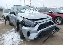 2T3E6RFV6RW078061: 44294330