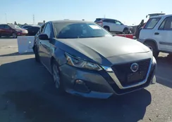 1N4BL4BV0KC228121: 44294397