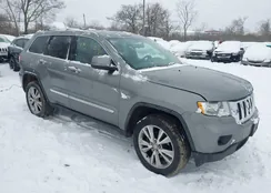 1C4RJFAG2DC591990: 44295596