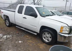 1GCRCSE05CZ100808: 44295757