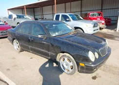 WDBJF70JX1X049735: 44298075