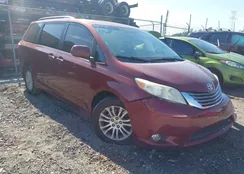 5TDYK3DC8GS702657: 44301025