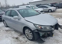 1HGCR2F82DA100405: 44300971