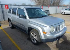 1C4NJPFA2DD223151: 44302774