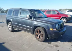 1C4NJPBB9ED889648: 44304619