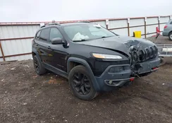 1C4PJMBS5GW211669: 44303748