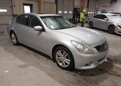 JN1CV6AP1AM400305: 44306220