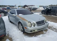 WDBLJ65G42T123724: 44306335