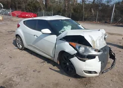 KMHTC6AD4DU126090: 44306594