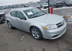 1C3CDZAB5CN237505: 44305643