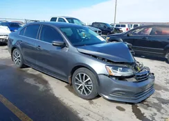 3VWDB7AJ8JM219831: 44305702