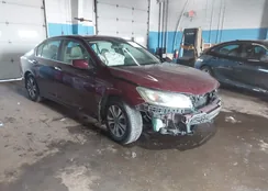 1HGCR2F30FA024304: 44307144