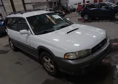 4S3BG6855V7608358: 44307217