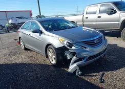 5NPEB4AC9DH677301: 44307355