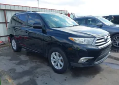 5TDZA3EH3DS041696: 44308841