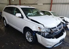 3C4PDCBGXGT100215: 44309837