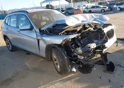 WBAVM1C56FVW58373: 44311097